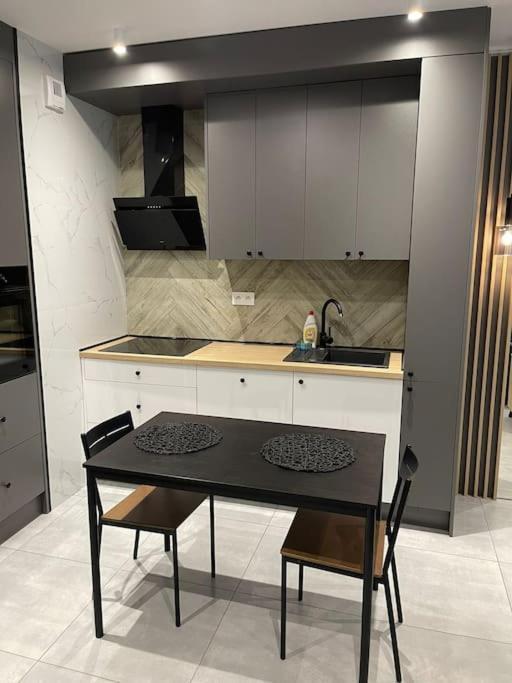 Forum Wola Fine Apartment Warszawa Eksteriør billede